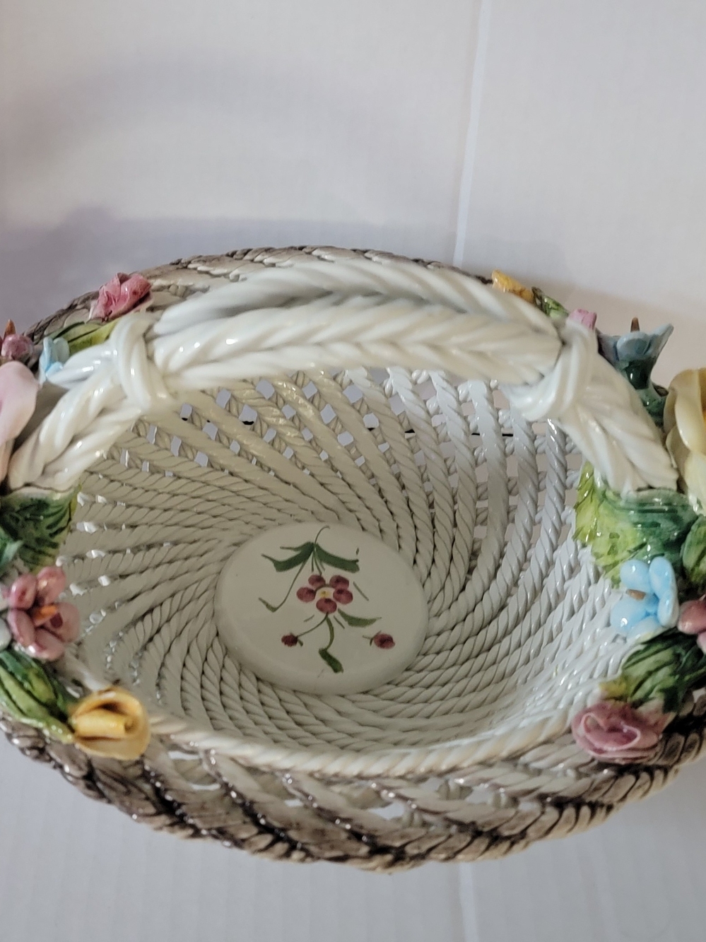 VTG Capodimonte Porcelain Floral Basket Bowl with Rope Weave - Cream, Multicolor